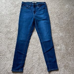 Women’s Levi Jeans